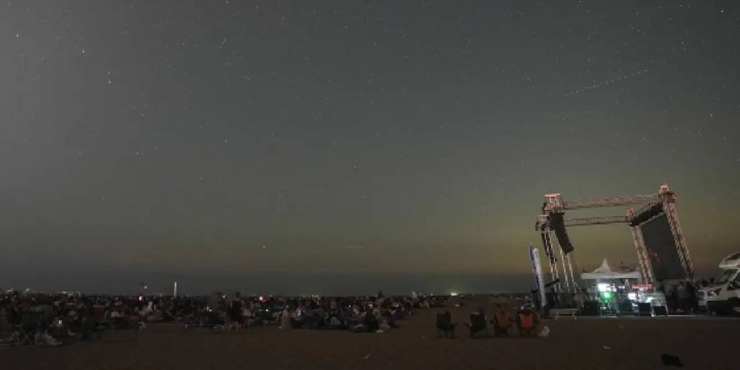 Yılın en büyük gök olayı hayran bıraktı! Perseid meteor yağmuru Türkiye'nin dört bir yanından izlendi 1